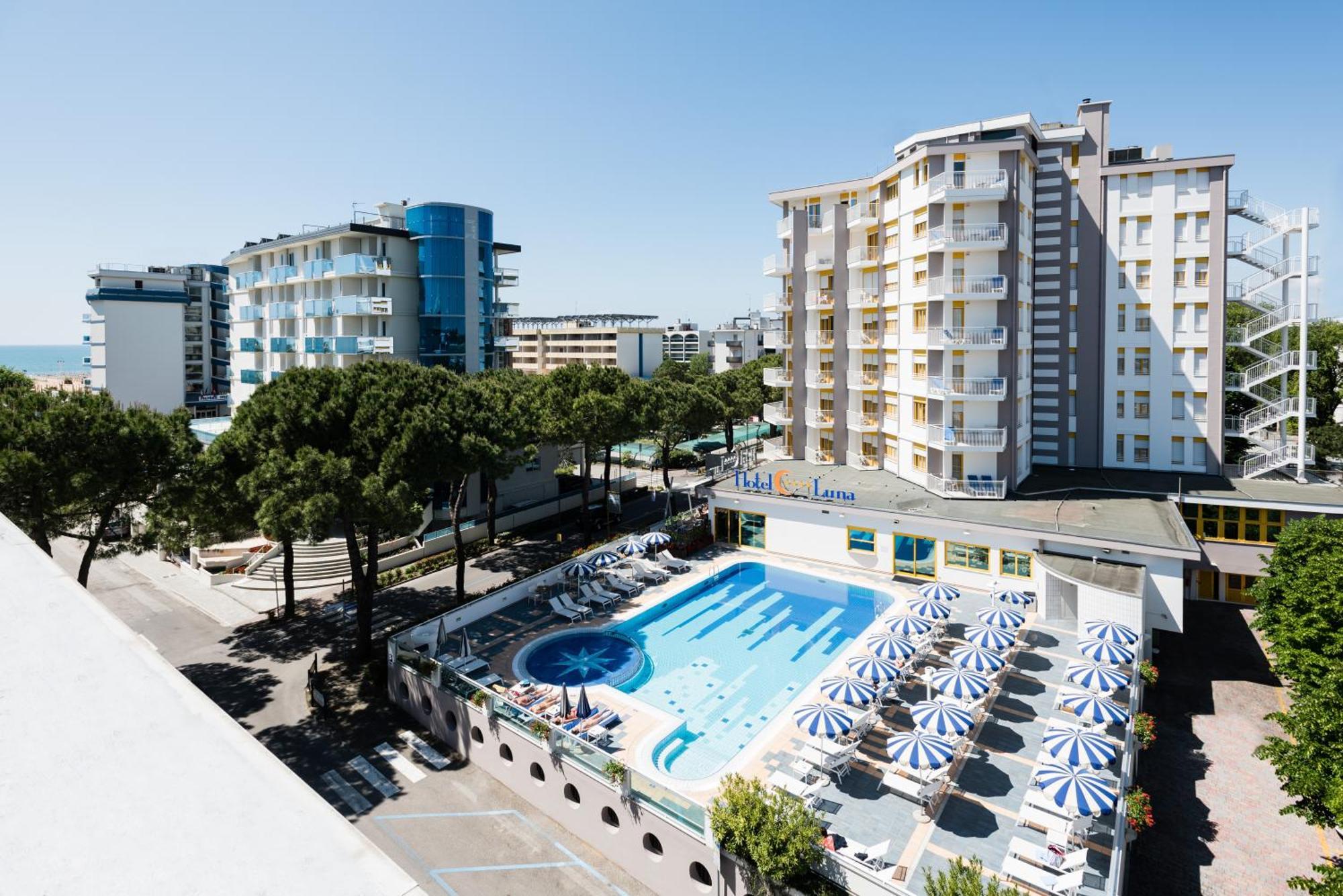 Hotel Luna Bibione Kültér fotó